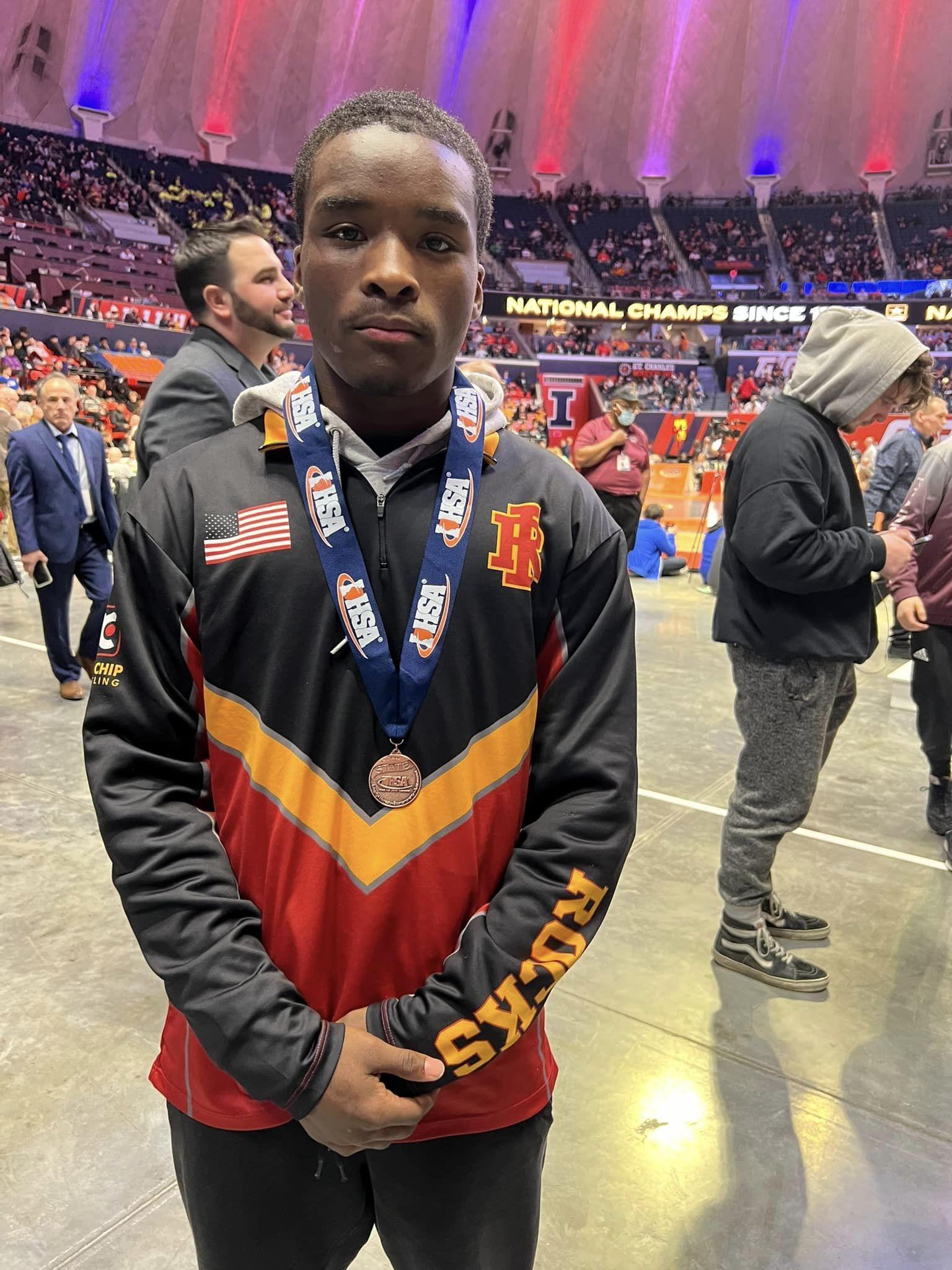 daniel with state medal